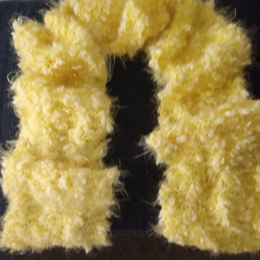 Scarf - Picture 3 of 4